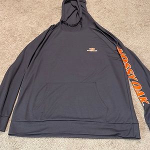 Mossy oak thin hoodie with adjustable hood
